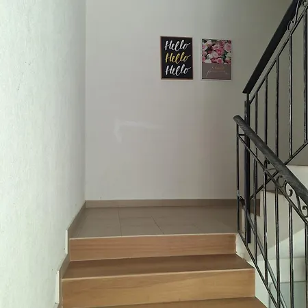 Danaya Apartment *